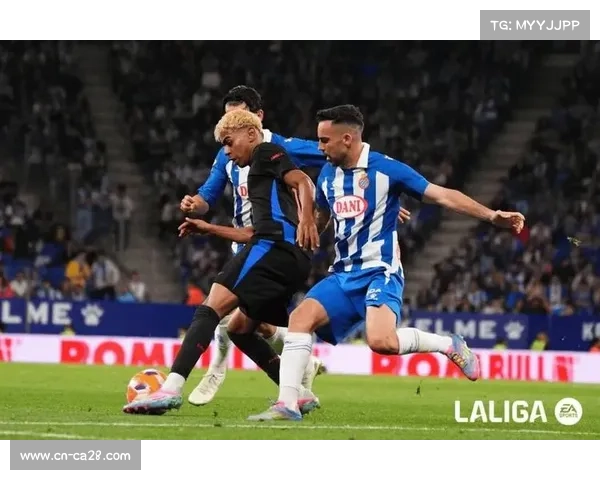 雷恩2-0胜里尔,少一人作战客场取关键三分